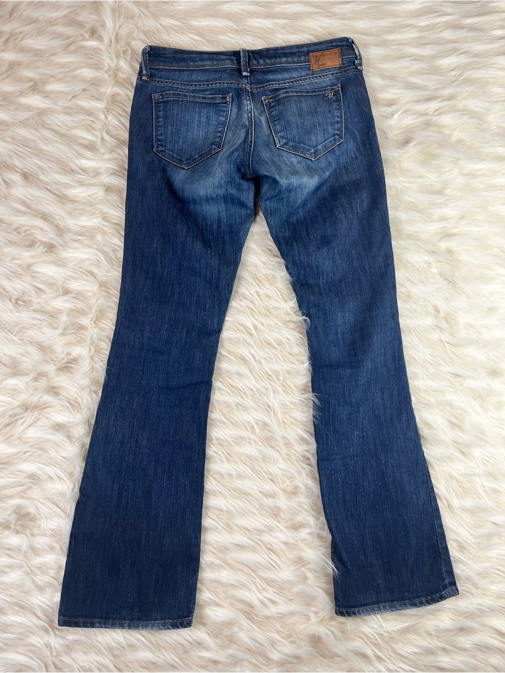 Mavi Bella Jeans Women's 30x31 Mid Rise Bootcut Medium Wash - Picture 4 of 5